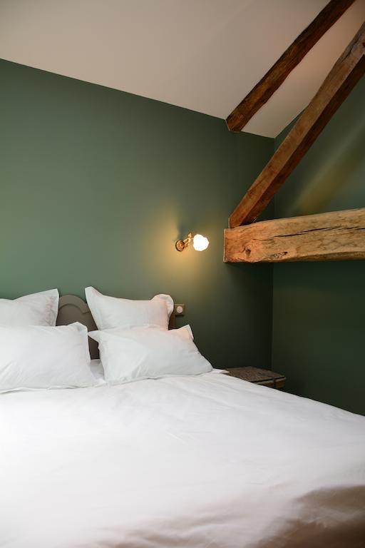 Chambres D'Hotes Du Gout Et Des Couleurs Грене Номер фото